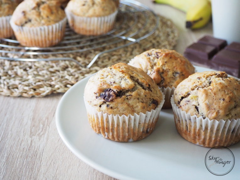 Vegane Bananenmuffins mit Schokostückchen - SKY VS THE HUNGER